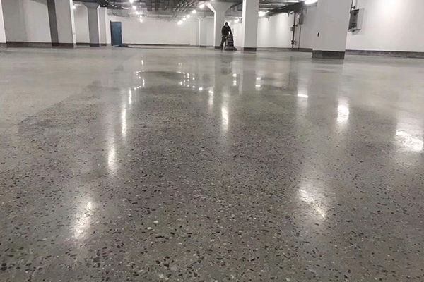 金刚砂地坪和环氧地坪哪个好?有什么区别?