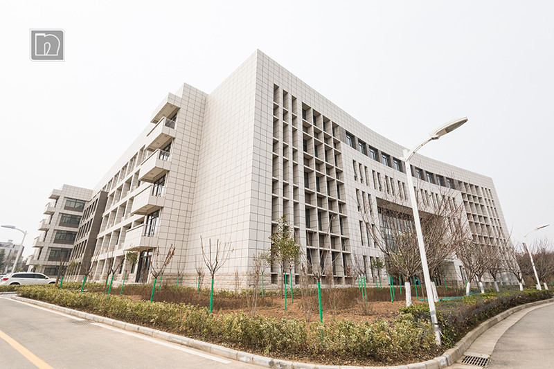 西安财经学院.jpg