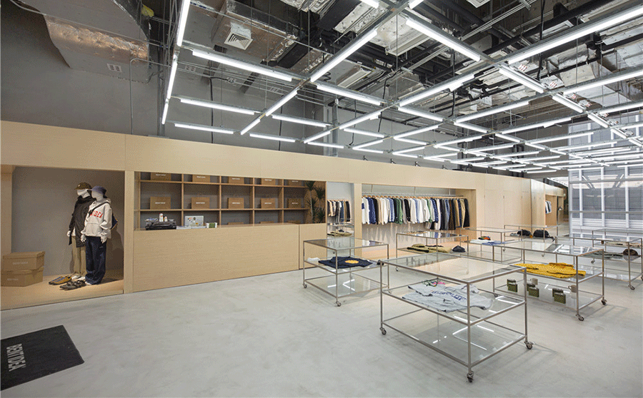 服装店微水泥地面图片.png