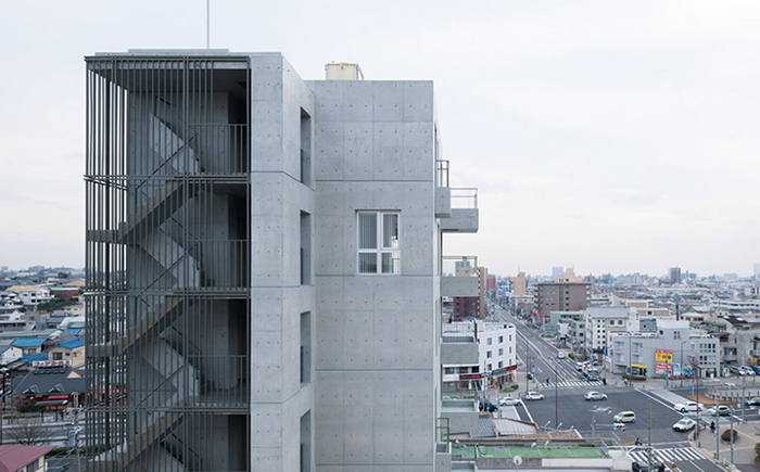 日本一建筑清水混凝土外墙装饰效果.png