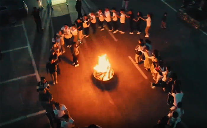 篝火晚会.png