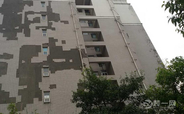 外墙瓷砖掉落怎么修补?(瓷砖脱落处理方法)