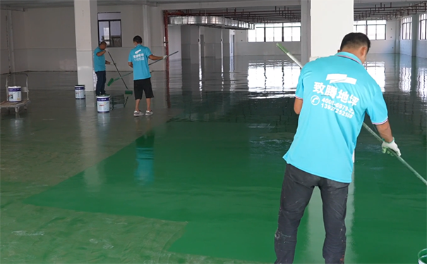 自流平环氧地坪漆.png