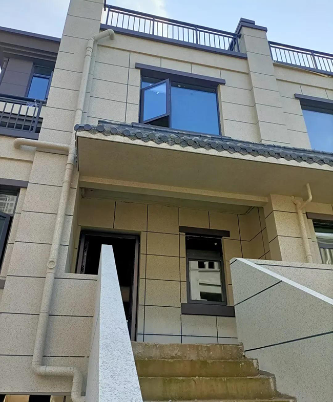 水包砂现代风格的自建房.png